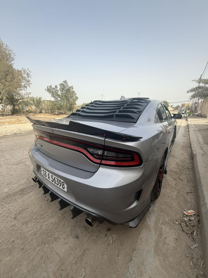 5700 2018
srt محدثه
حادثه بنيد وجاملغ وجاملغ الثاني بس صبغ بدون دواخل
رقم بابل
السيارة كامله بدون نقص
***********
