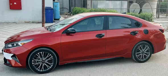 فورتي 24 جيتي لاين لون مشمشي مميز ماشية 22 الف بدون ايرباك بدون تبديل حادث خلفي بسيط رقم بغداد حرة باسمي محرك 2000 وباقي المواصفات للجيتي لاين معروفة تعتبر نص فول ( بصمة تشغيل وابواب وجنطة وترحيب ورادارات ونقطة عمياء وتوقف ذاتي وتشغيل عن بعد الى اخره ) 

للاستفسار عن السعر وباقي التفاصيل
 المراسلة ماسنجر او واتساب على الرقم
 *********** 
او اتصال على ***********
 ادزلك صور المزاد والتصليح وبخدمتك  .
