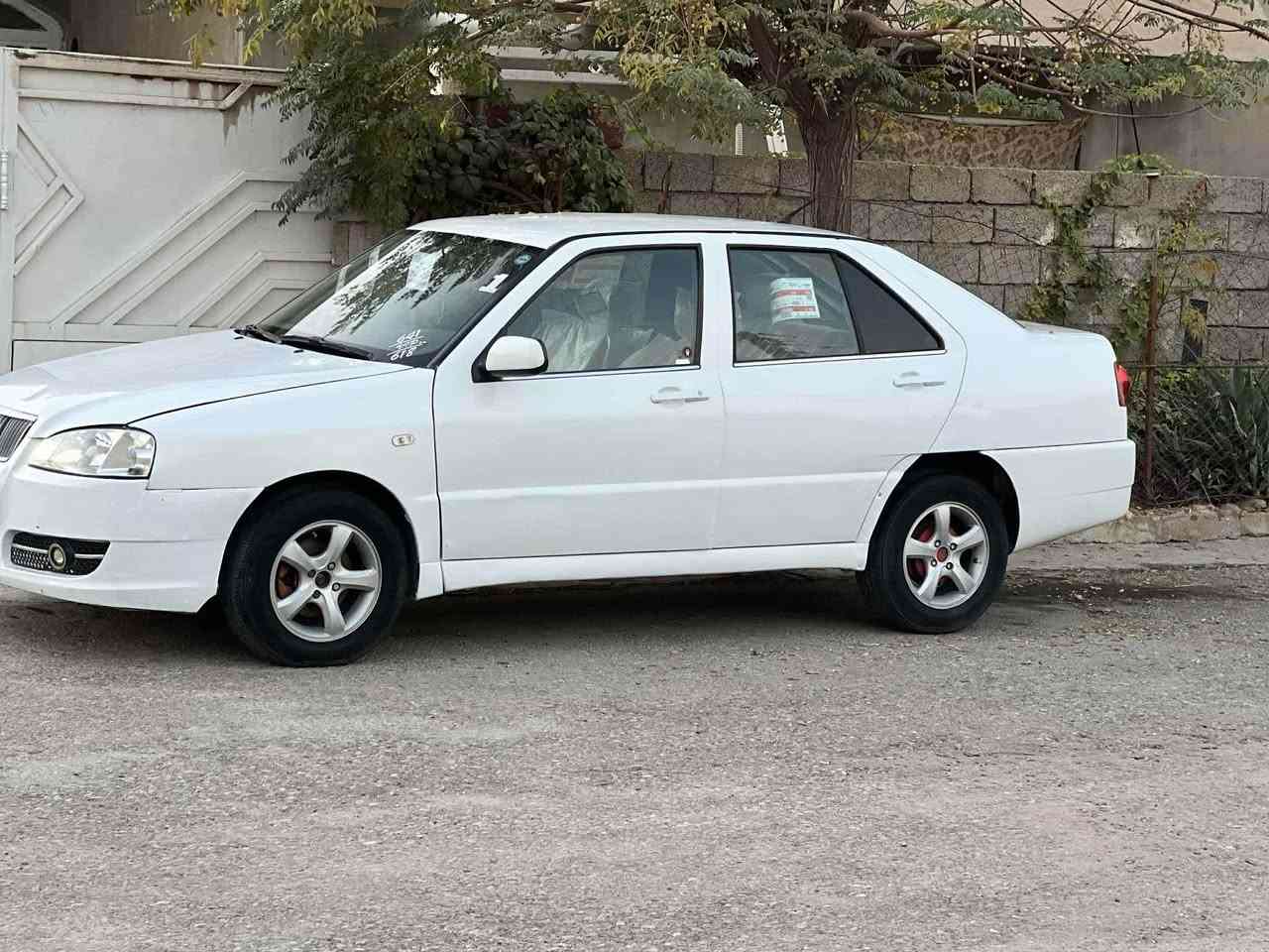 شيرين كوين موديل 2013سنةويه هزة جديد 2030
سعري 43
شرط تحويل وكاله بسمي 
كير عادي محرك بشرط 
تبريد تتفيئ شغال بشرط 
كهرباء شرط 
بية كم طقعه تعديل بارد جاملخ امامي سايق مبدل اسود 
بدون دواخل 
عنوان كركوك 
*********** كركوك, العراق
