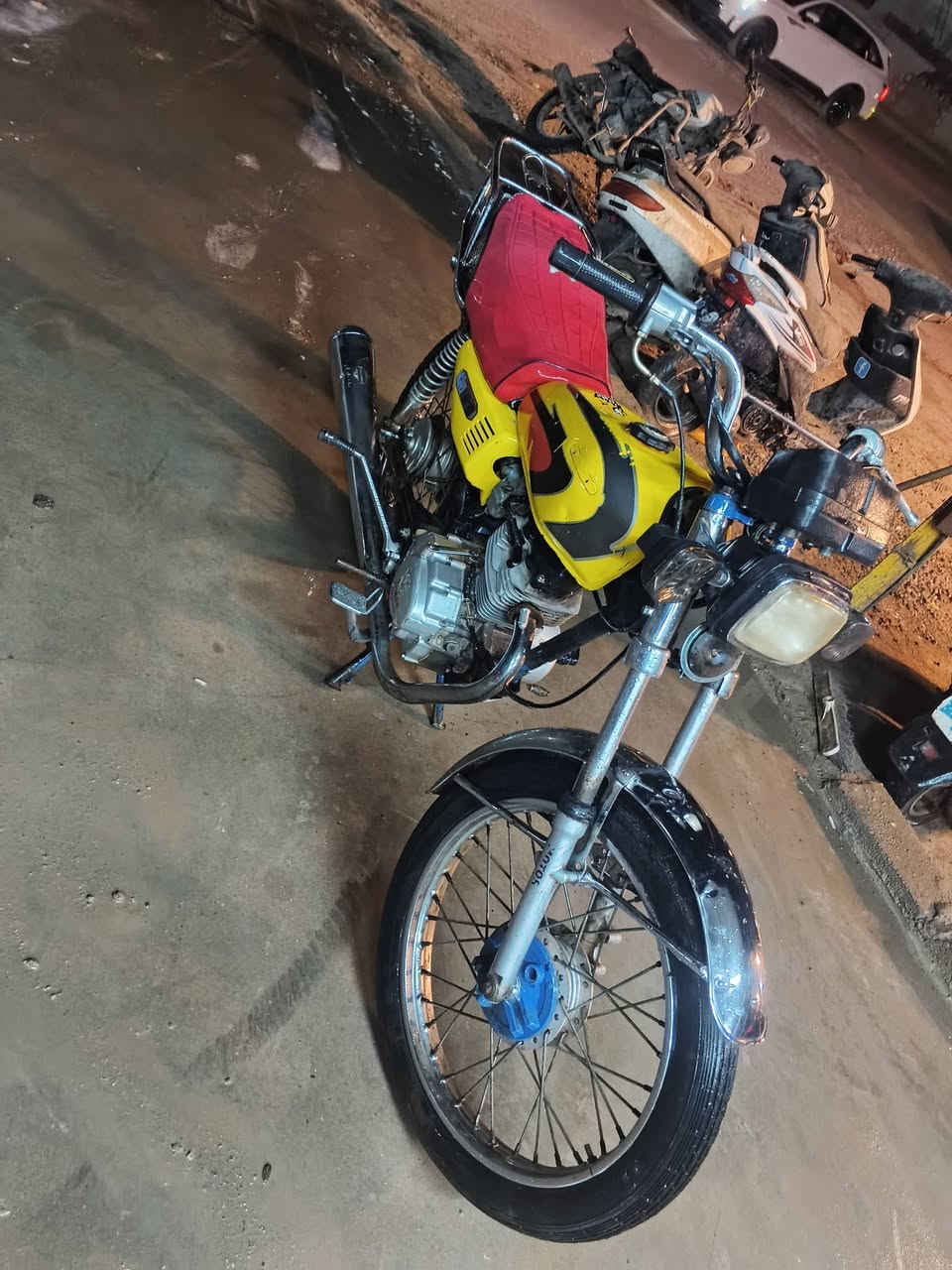 تايكر موديل 20 أوراق كامله كهربائيات شغاله مكينه خرسه السعر 250 وبيها مجال للشراي
لاستفسار
***********
