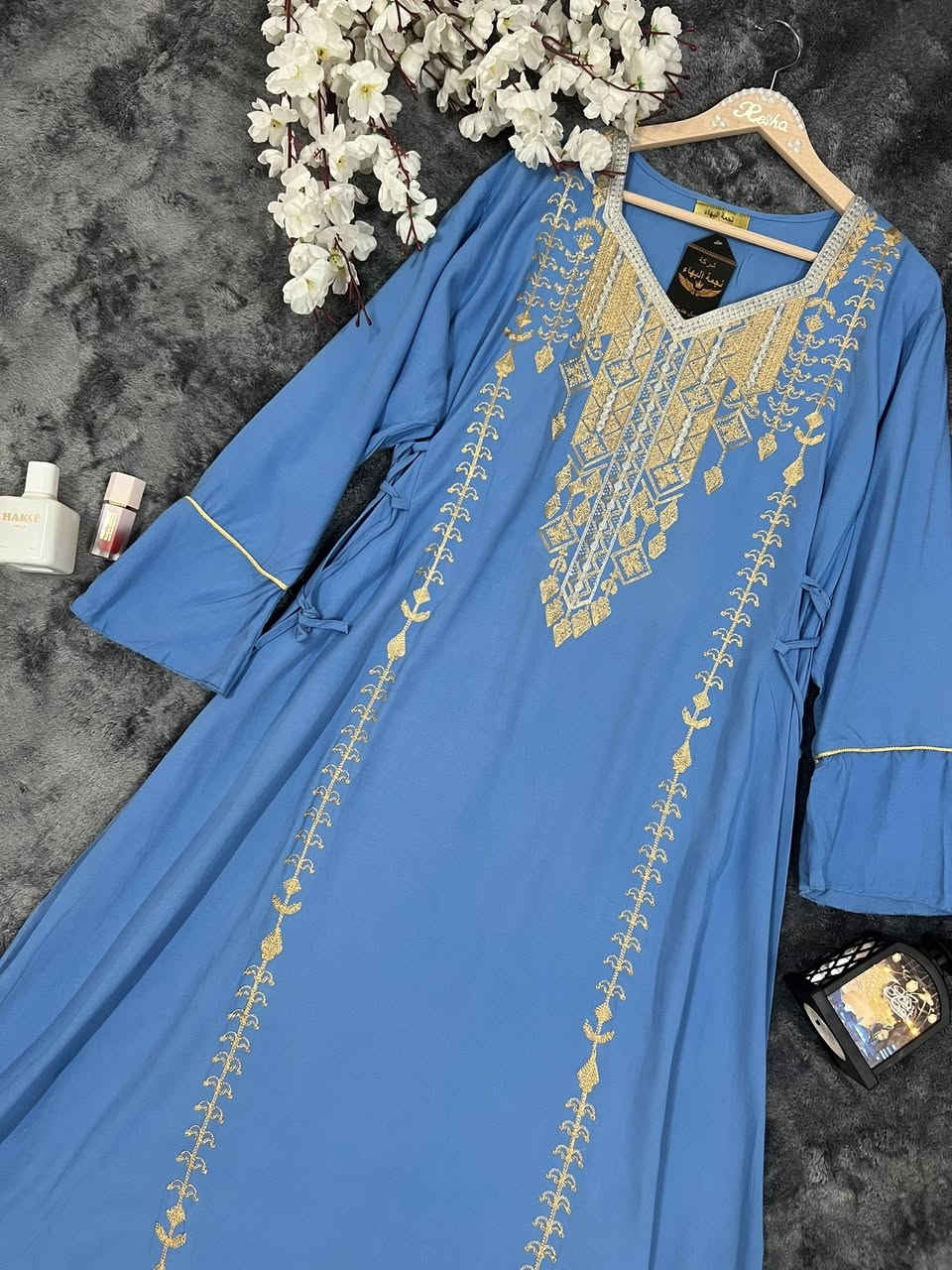 ⁨ ⁨ رمضان اجة… والكشخة ما تنتظرج ترة
إذا بعدج محتارة شنو تلبسين برمضان — هاي الجلابية راح تحسم الموضوع 😌✨

💰 السعر بس 12,750 دينار
توصيل الف
✔️ قماش كشمير أصلي درجة أولى
✔️ طول كامل وفخامة تليق برمضان
✔️ تلبس من وزن 50 إلى 105
✔️ تطريز ستراس يلمع ويخليج نجمة الإفطار ✨

لا تأجلين… رمضان بعد كم يوم والكمية محدودة 😉
احجزي هسه وخلي كشختج تحچي عنج 🌙


**إذا كنت صاحب هذا الإعلان وتريد حذفه لأي سبب، رجاءا أرسل رسالة إلى الدعم الفني**