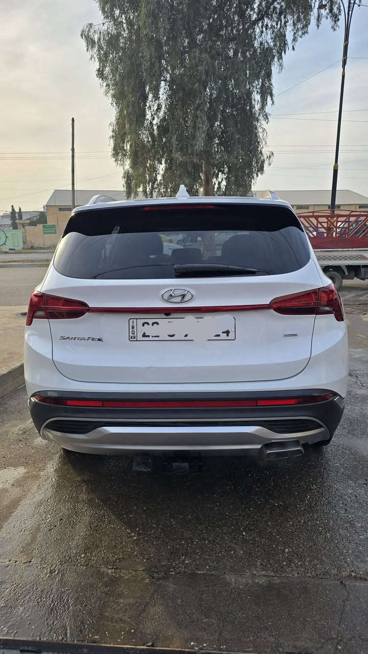 سنتافي للبيع موديل ٢٠٢٢ أمريكي ضرر نص بوند صبغ بيها  جاملغ بارد زاد رصعات موضحه بل صور رقم اربيل  هزه.جديده سياره نص فول كشنات هيتر. كشن سايق تحكم كهربائي انظمه قياده ماشيه ٦٨ميل الاستفسار مراسله صفحة او الاتصال على الأرقام التالية
***********
***********
