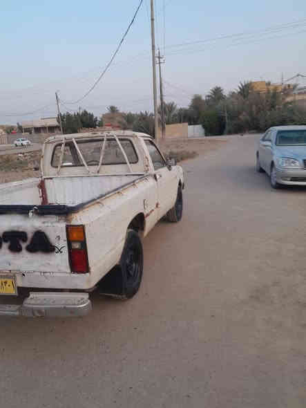 السلام عليكم بيكم للبيع موديل 80 مكينه وكير جدد سياره راعيه موجود يريد مداور تخم تأير جديد باتري جديد حداديه جديده السعر 18 وبيه مجال قليل سياره حلوه بلاديه مكان سياره نجف قضاء لمشخاب رقم الهاتف ***********
