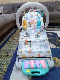 نطاطة أطفال • ٢٠ كرسي • موسيقى تشتغل