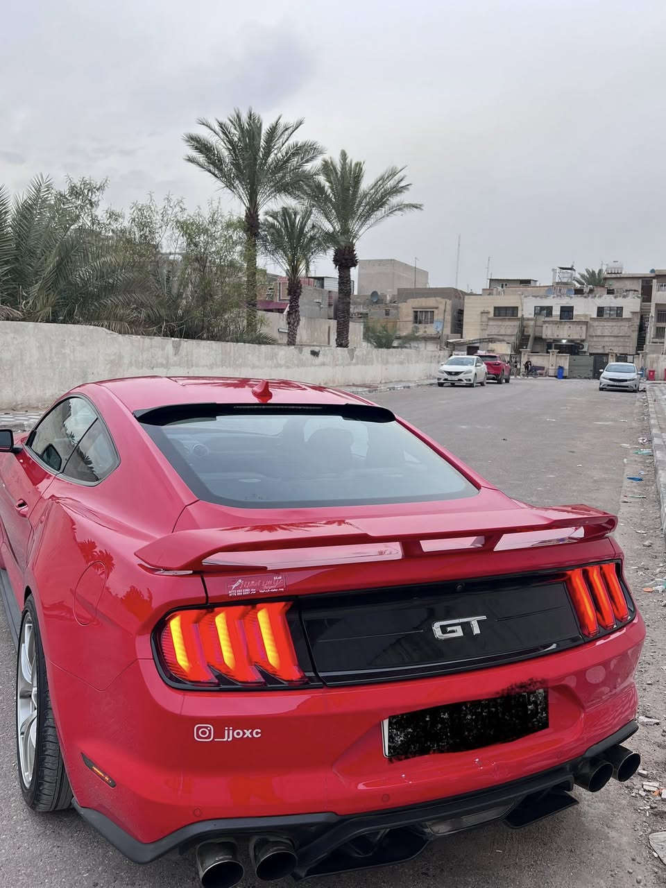 السلام عليكم موستنك جي تي الشكل الجديد للبيع موديل 2022السيارة ماشية 21الف كلو السيارة فول شاشة دجتل كشنات كهرباء تدفة تبريد السيارةبية تزويد دركة ويالة صلنصات السيارة بية صبغ جاملغ امامي وشوية من الباب السيارة ايرباك ما بية شاصي ما بية سعر السيارة ١٩الف   وبية مجال بصيط ***********التصال وتساب
