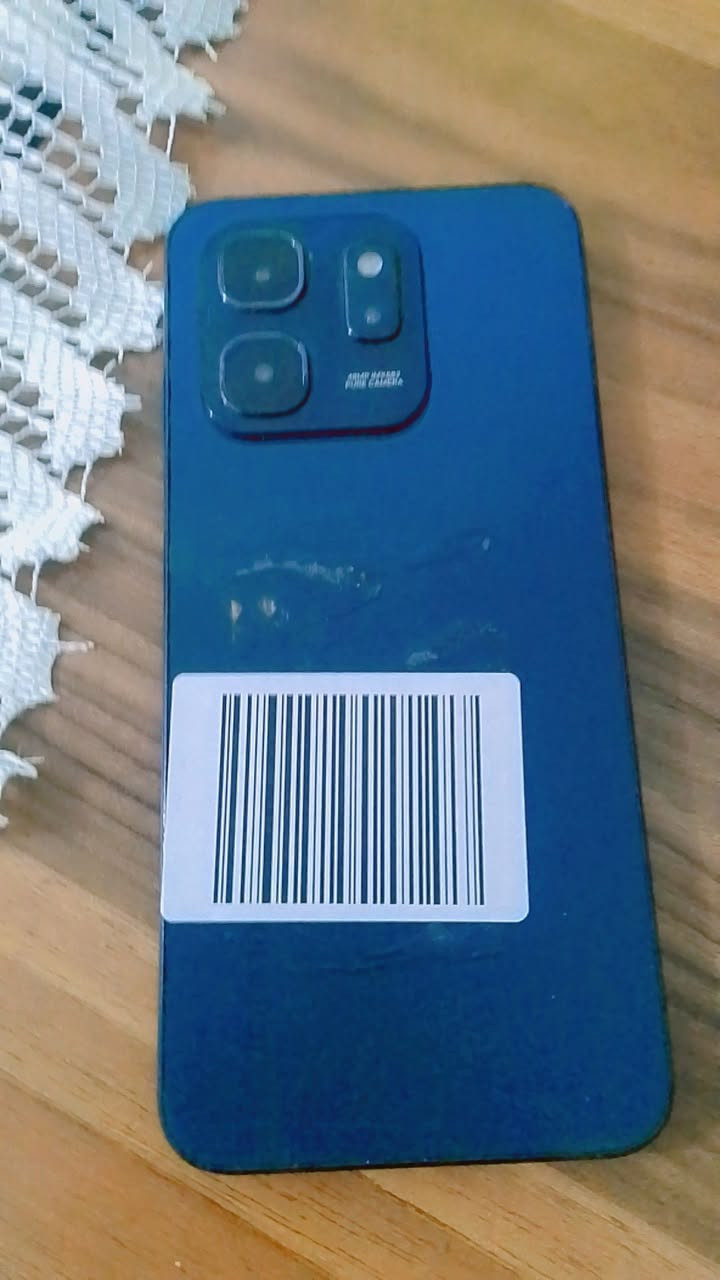 جهاز نضيف كلش بس الشاشه مفطوره بس ممئثر على لمس رايده ب50قفل ***********           *********** الاسيا بي واتساب
