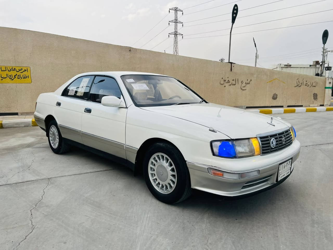 سلام عليكم للبيع سيارة بطة فصل مديل 1994 رقم بصرة مشروع وطني تحويل مباشر سيارة كفالة كص ونقل والضربة مكينة وكير كفالة سيارة جاهزه حدادة تخم تاير ويل كب جديد مسجل شاشة كشنات كهربائي كهربائيات كلها شغالة العنوان البصرة الزبير السعر 53 قفل 
***********
