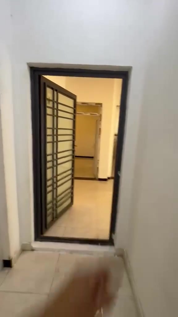 بيت للايجار بناء حديث 
الزراعه 
 ***********
