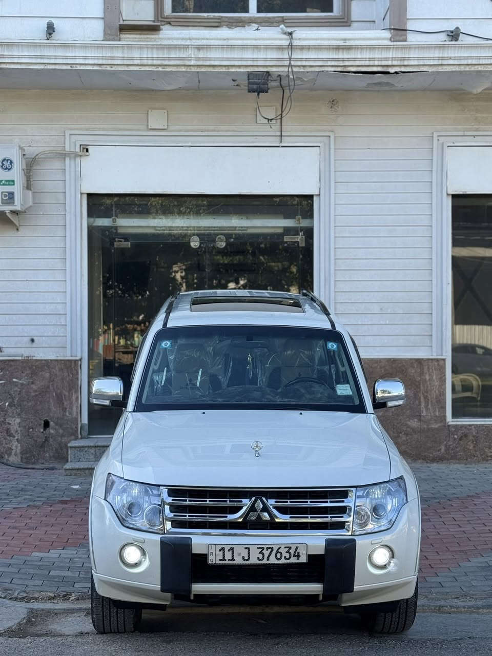 باجيرو 2010 حبتور 
دمام خلفي 
فتحه سقف 
شاشه جبيره 
تحكم ستيرن 
تبريد خلفي 
سبعه راكب 
داخل وكشن جلد 
داخل بيجي 
تبريد سياحي 
كشن كهرباء 
يدات كروم 
ويل كب 
كشاف ضباب 
زنون بلاد 
سياره كفاله عامه بدون قطره صبغ ولا حادث مكينه وكير وحداديه درجه اولى رقمه بغداد مشروع نكليزي مكانه كربلاء سعره 138 
رقمي للستفسار ***********
