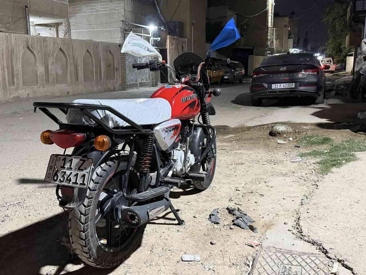 السلام عليكم بوكسر موديل 23 نزول 24 شهر ل٦ مرقم لوحه وسنويه بغداد باسمي تحويل ثاني يوم مكفوله كفاله ماشيه 20الف شرط حقيقي مكاني الحريه 
***********
