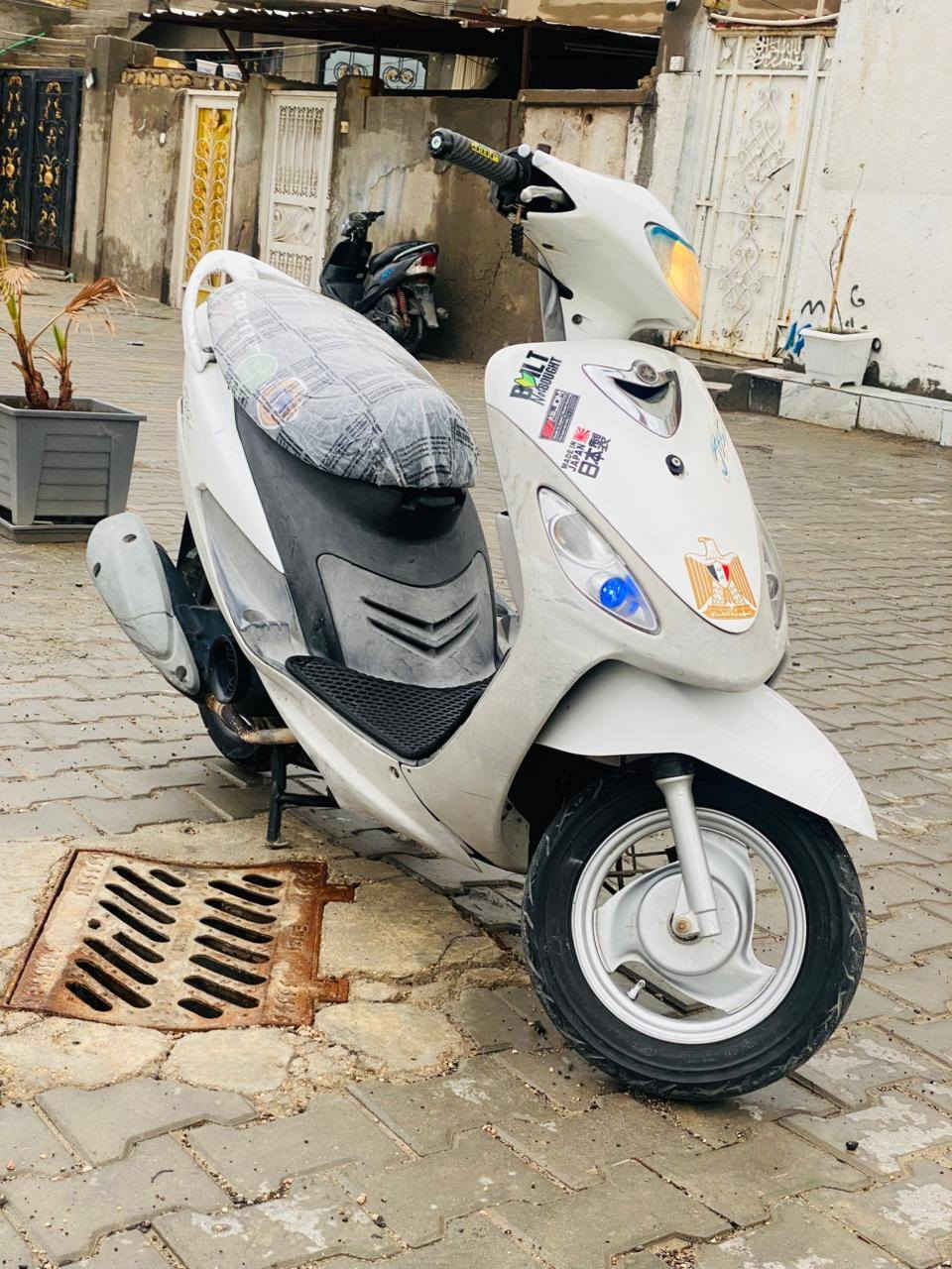 السلام عليكم دراجه ماكس منغولي المكينه مكفوله ختم واحد كلهه الدراجه الكهربائيات لايت عالي ناصي اشاير كلهه شغاله نضيفه بمعنه الكلمه افحص وين متريد السعر 700 وبيهه مجال قليل وهذا رقمي *********** بي واتساب العنوان الرميثه
