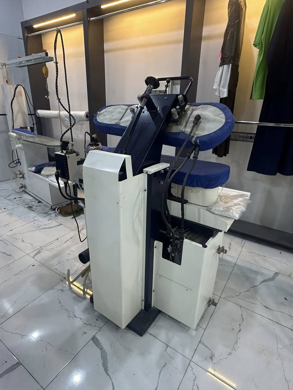 جهاز  نورفا كوي كبس جديد ما مستخدم شرط الفحص. 
السعر. 45ورقه. وبي مجال 
العنوان. كركوك حي الجامعه. مجمع مدينتي السكني. 
التواصل عبر هذا الرقم. ***********.
