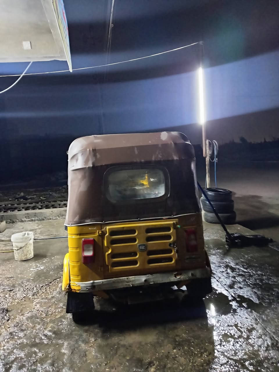 سلام عليكم تكتك للبيع موديل
٢٠/٥
السعر
٧مليون وبيهه مجال 
   رقم الهاتف ***********
