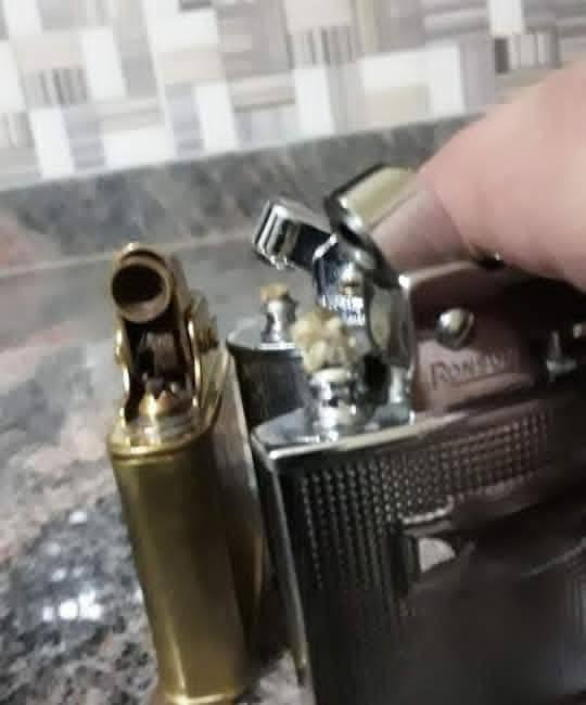 السلام عليكم قداحات على كاز انجليزي و قداحات على كاز أمريكي قديم للبيع


**إذا كنت صاحب هذا الإعلان وتريد حذفه لأي سبب، رجاءا أرسل رسالة إلى الدعم الفني**