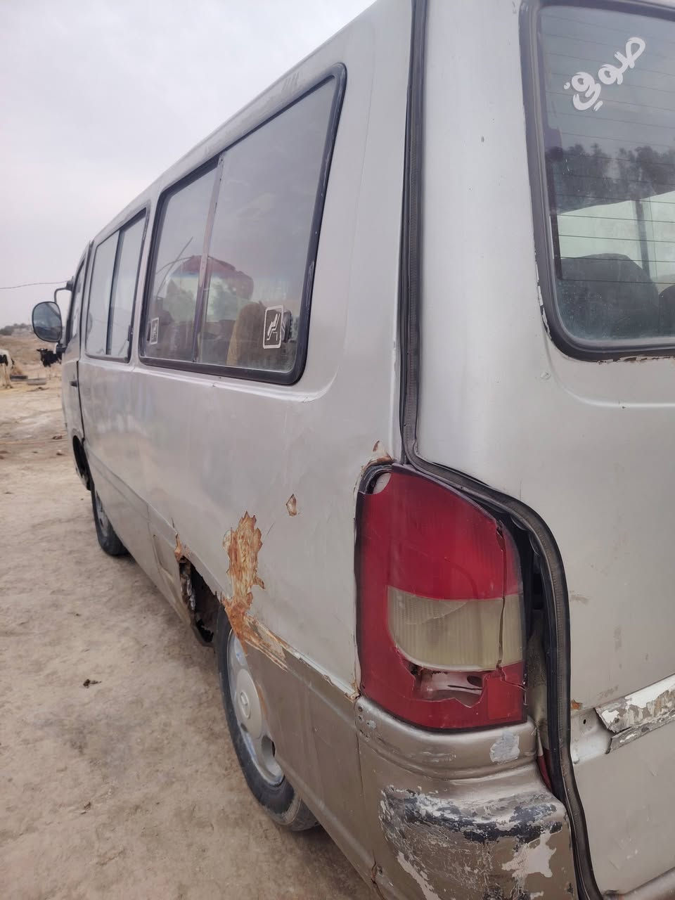 ستاناا موديل 2000 للبيع  مكينه ببيه بخار قليل حدايديه تخم تاير جدد مصفره هيئه
لسعر 38 وبيه مجال قليل مكاني الديوانيه
***********
