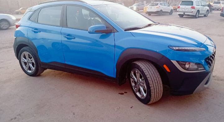 السلام عليكم 
هونداي كونا 2023 محرك 2000 دوش

 ( بدون تبديل بدون صبغ بدون فتح  بدون حادث فقط بارد بالصندوق الخلفي

  جميع الايرباكات سليمة كلشي بلادي  )

 رقم بابل ترقيم جديد هزه وفحص
( صور الحادث بالمنشور )
المواصفات :
كامل مواصفات عدا الفتحه 
بصمة تشغيل + بصمة ابواب
تشغيل عن بعد
شاشة كبيرةتدعم كار بلي +gps
نقطة عمياء بالمري+ اشاير بالمري
رادار امامي تنبيه مانع تصادم
رادارات جانبيه تنبيه
رادا خلفي تنبيه عند الرجوع بريك ذاتي 
تحديد مسار نظام السياقة الذاتية بين الخطوط
شاشة اعطال  ملونة مع ترحيب 
ثلاث وضعيات للقياده normal + sport + smart
‏‎مانع انزلاق ‏‎منافذ شحن و طاقة‏‎زر طوارئ ‏‎نظام مساعد نزول منحدرات
‏‎لايتات امامية لد نهاري تبريد بلادي ثلج كروس سرعة تحكم ستيرن فول
الاتصال 
***********
