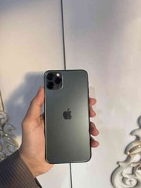وبركاته ايفون 11 برو ماكس  ذاكره 256 بطاريه 75 مبدل شاشه اصليه ومشروك ...