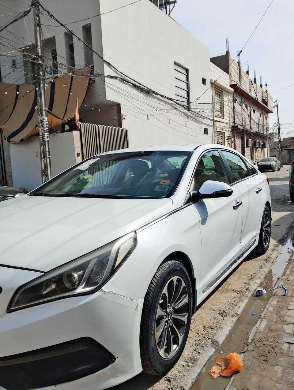 للبيع سوناتا موديل 15 وارد امريكي رقم نجف السعر (120)او بيها مجال فول عده الفتحه ***********
1 بصمه 

2 مري شفط 

3كشنات جلد 

4حساسات 

5تبريد قطعتين
