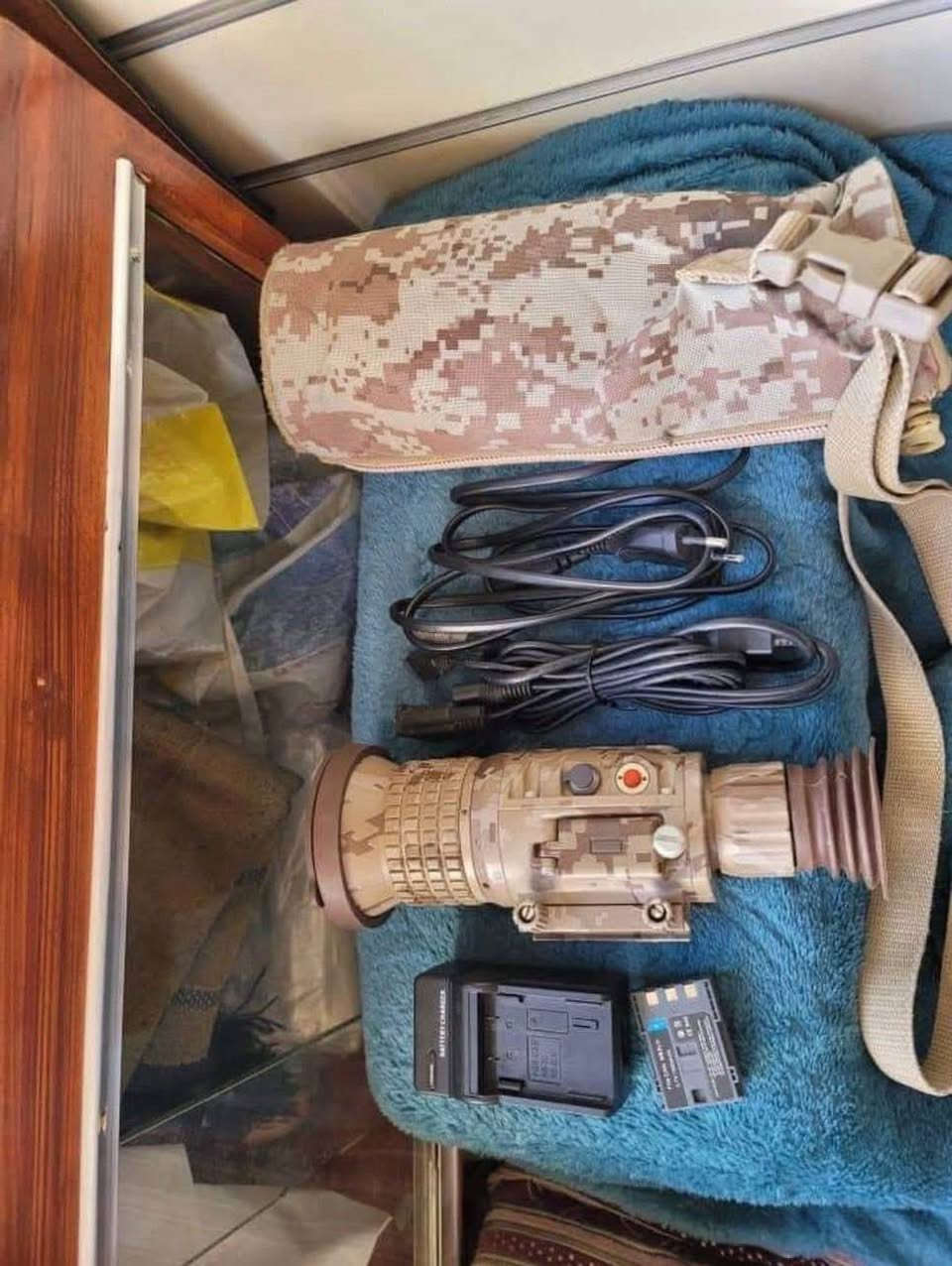 ناضور حراري اصلي

حجم كبير مدى بعيد
يتصفر وبي سجة 

بي وضعيات حراري احمر وخمس الوان
يكتشف حرارة الاشخاص والحيوانات وغيره…

رؤية من خلال الضباب وخلال الغبار والاشجار

تقريب وتبعيد حسب الرغبة
بطارية شحن تطول اسبوع 
ضد الماء والغبار بغداد, العراق


**إذا كنت صاحب هذا الإعلان وتريد حذفه لأي سبب، رجاءا أرسل رسالة إلى الدعم الفني**