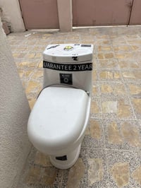 تواليت غربي • موصل حي بلديات • قابل تفاوض