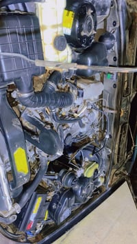 ابرنس موديل 1995 بغداد مصبوغه عام امعمرة كهرائيات شغاله تبريد ثلج حداد...