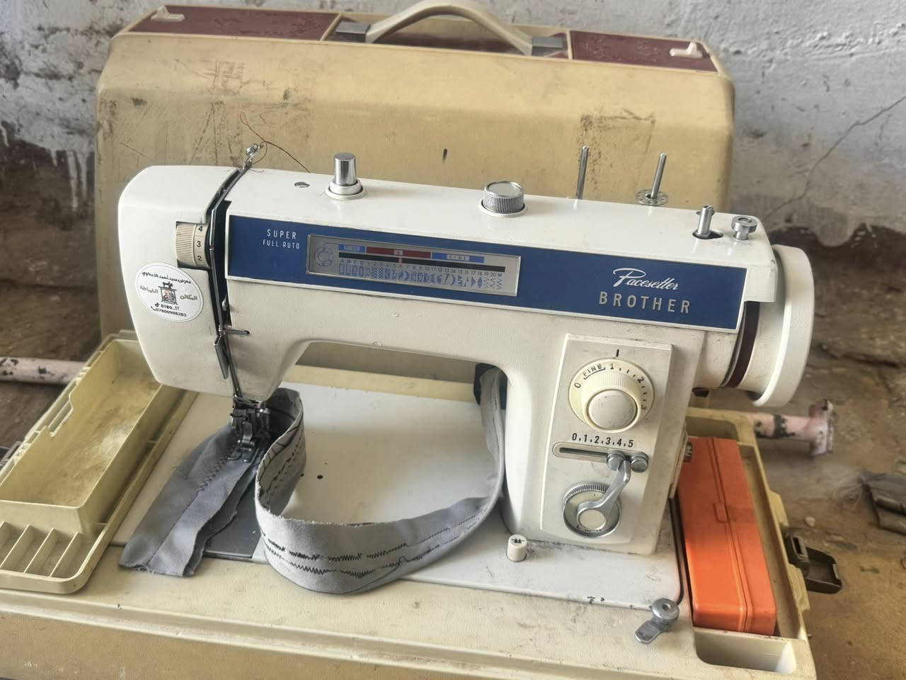 السلام عليكم مكاين خياطه ابرذر ياباني نسبه النضافه 95/ المكان واسط العزيزيه /للاتصال والاستفسار /***********
