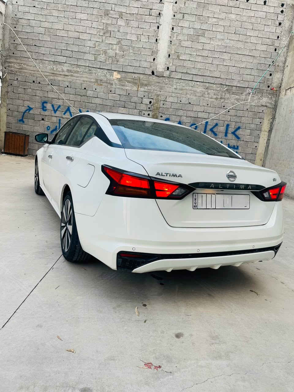 نیسان ئەلتیما ٢٠١٩ s رقم اربیل لا يوجد له ضرب  کلین  ٨١٠٠٠ کیومترماشي وتس ئەب ***********
