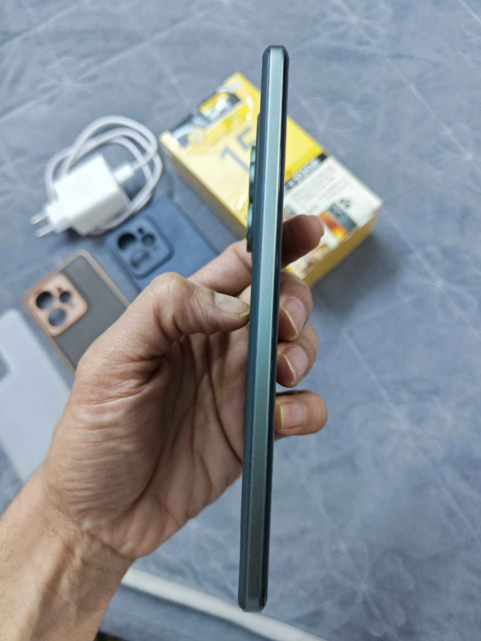ريلمي 15 برو

استخدام کلش قليل لوووووك

الغراض كامله وجديده

اللون الزيتوني الجلد

المعالج : Snapdragon®7 Gen 4

الذاكرة : 512 كيكا بايت الرام 26 كيكابایت

الشاشة امولد 6.8 بوصة - 144 هرتز

الكاميرا : 50 + 50 ميجا بكسل

البطارية : 7000 مللي أمبير شاحن 80 واط

مكاني البصره / قضاء القرنه / ***********

السعر 480 الف وبي مجال بسيط القرنة, البصرة
