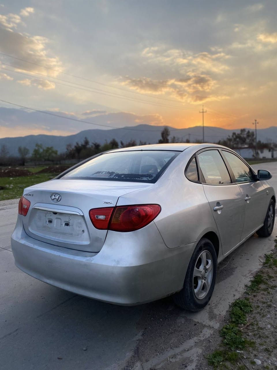 بەناوی خوای گەورە و میهرەبان 
ماشاءاللە تبارک اللە 
هۆندا ئاڤانتی 😍 مۆدێل 2007 مواسەفات چوار جام کارەبا و گێڕ بۆتۆماتیک و تەبرید ڤۆلیۆم تەنهـا 179kmهەزار کیلۆمەتر حەقیقی ڕوشتوە ماشاءاللە زۆر خاوێنە بۆنی شەریکەی لێدێ بێ دەحم و لێدران و کەڤەر و سەقف و گێڕ و مەکینە و داروبەردی بەشەرت چوار تایەو ویلی لۆکی لەژێرە ویلی15 سەیارەیەکی توند و تۆڵو بێ مەسرەف برێکی بەستراوە سارد و گەرم ئیشدەکات مەزبوتە 🔥 سەقفی بۆیاغی نیە بەشەرت شتی وا نەماوە زۆر خاوێن سعر 47$گەڵاو مەجالێکی کەم تکایە ژمارەی خاوەنی دادەنێم پەیوەندی پێوە بکەن❤ ژ.م *********** ڤایبەر و واتساپی لەسەرە جوابی نامە نادەمەوە 
شوێن سەروچاوە دەوربەری ڕانیە
