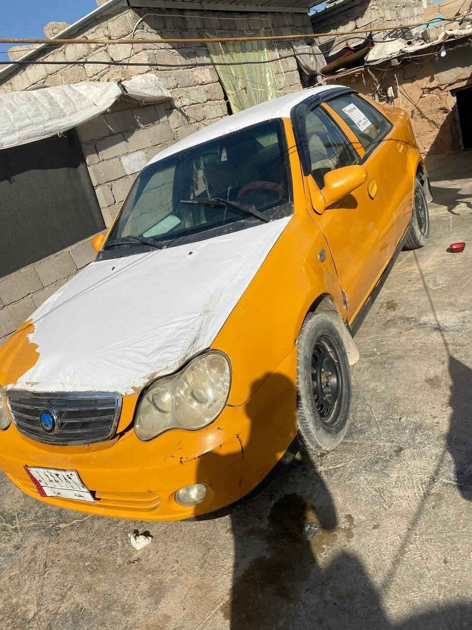 سيكي موديل 2011 سنويه ساقطه 2021 محرك وكير يارس كورله المحرك مال كصه شادو جديد والكير كام ابوش عندي ابيعو فحم عليها هيئة وغرامات 250 السياره بيها معجون بالسقف أبيعها كالبه السعر 25 وترهم نقد وقسط *********** مكان السياره الجانب الايمن
