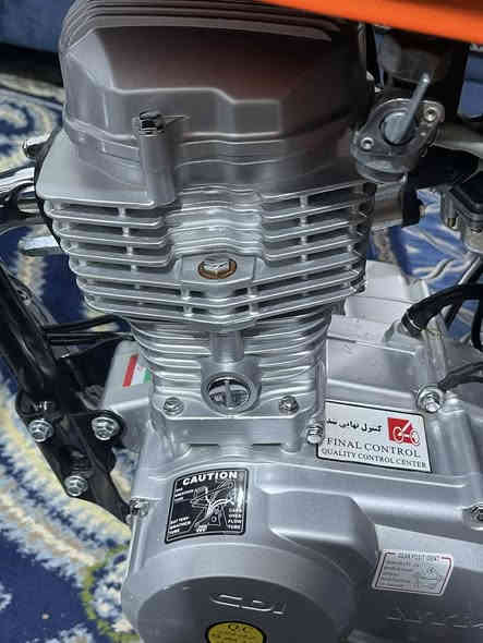 سلام عليكم دراجه أربعه گير موديل 25 نامه 3 احروف لون مميز برتقالي دراجه حلوه وجديده برغي ممفتوح بيها مكفوله كفاله عامه حتى من شخط سعر 725 وبيها مجال تصل وبخدمتك،☺️ ***********
