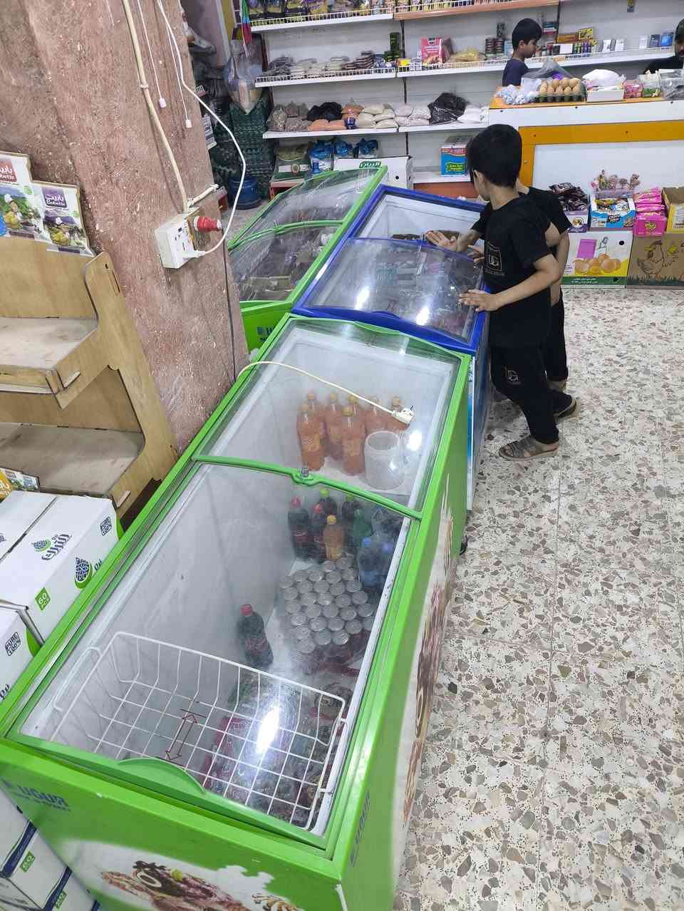 الأسواق للبيع 
العنوان ابو صخير خلف السايلو 
رقمي ***********
