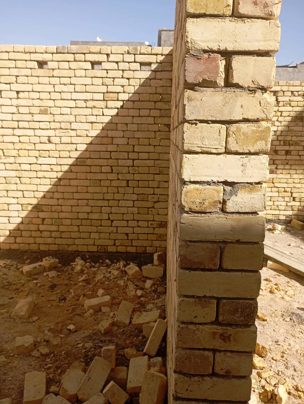 كادر بناء درجة أولى تسليم مهندس