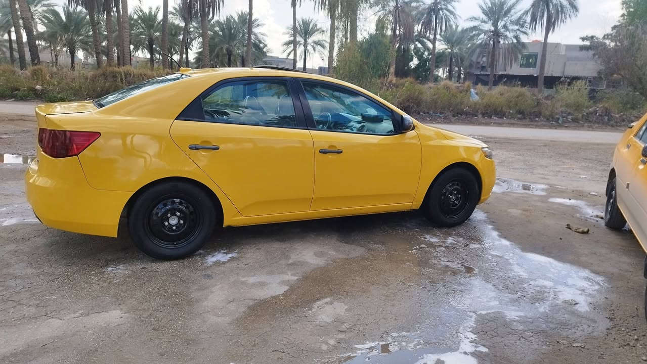 سلام عليكم فورتي موديل 2013 رقم بغداد بسمي مصفره هيئه غرمات حادث بس دعاميه صور الحادث مرفوقه بل منشور ليبل واحد كله مكينه وكير تبريد تخم تاير حداديه مكفوله كفاله عامه سعر 95بيه مجال مكاني بابل مركز مدينه ***********
