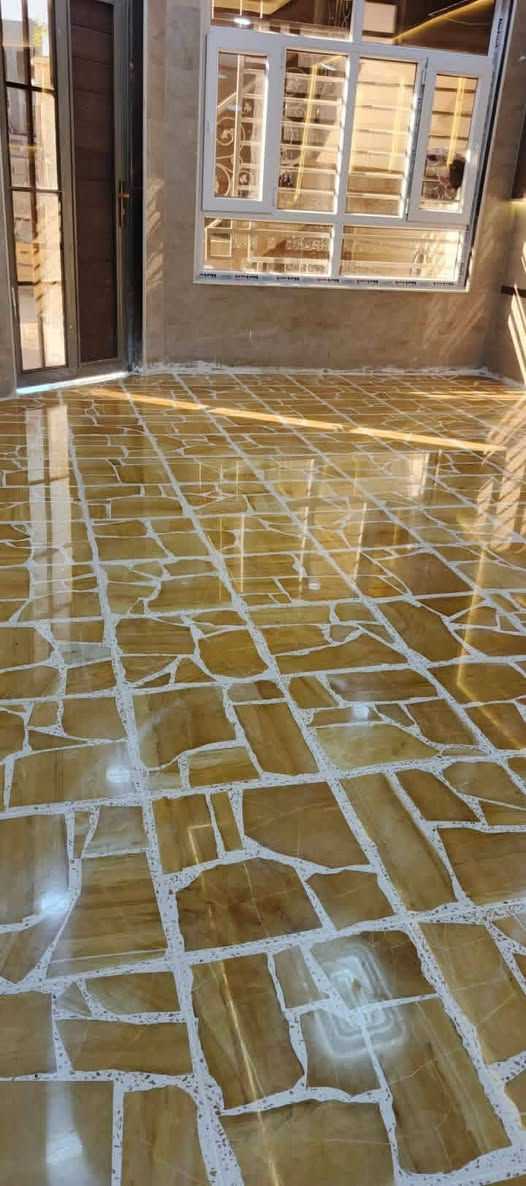 جلي كاشي موقعي مرمر طبيعي تنضيف تلميع بورسلين جلي صبة جلي سيرميك جلي درج معالجات الكاشي القديم والمحفر لاستفسار مرسله الصفحه او اتصل على لأرقام *********** /*********** نعمل جلي كافات انوع البنايات والعماير ومستشفيات والمدرسة كادر متنقل في جميع محافظات العراق موجد واتساب Yousef Alaa  احمد هادي ال جعفر
