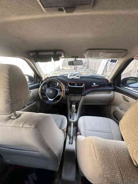 سلام عليكم 
ساسوكي سوفيت 2015 ماشيه 120كير ومحرك مكفولات صدر جديد داخل نضيف ما بيه اي صبغ بيه طخه بل صفحه موضحه بل صوره سنويه 2028 تنتهي تحكم ستيرن تبريد تادفئه  سويج عدد2 كامره اماميه + خلفيه مكان السياره بغداد ب78 ورقه وبيه مجال ***********
