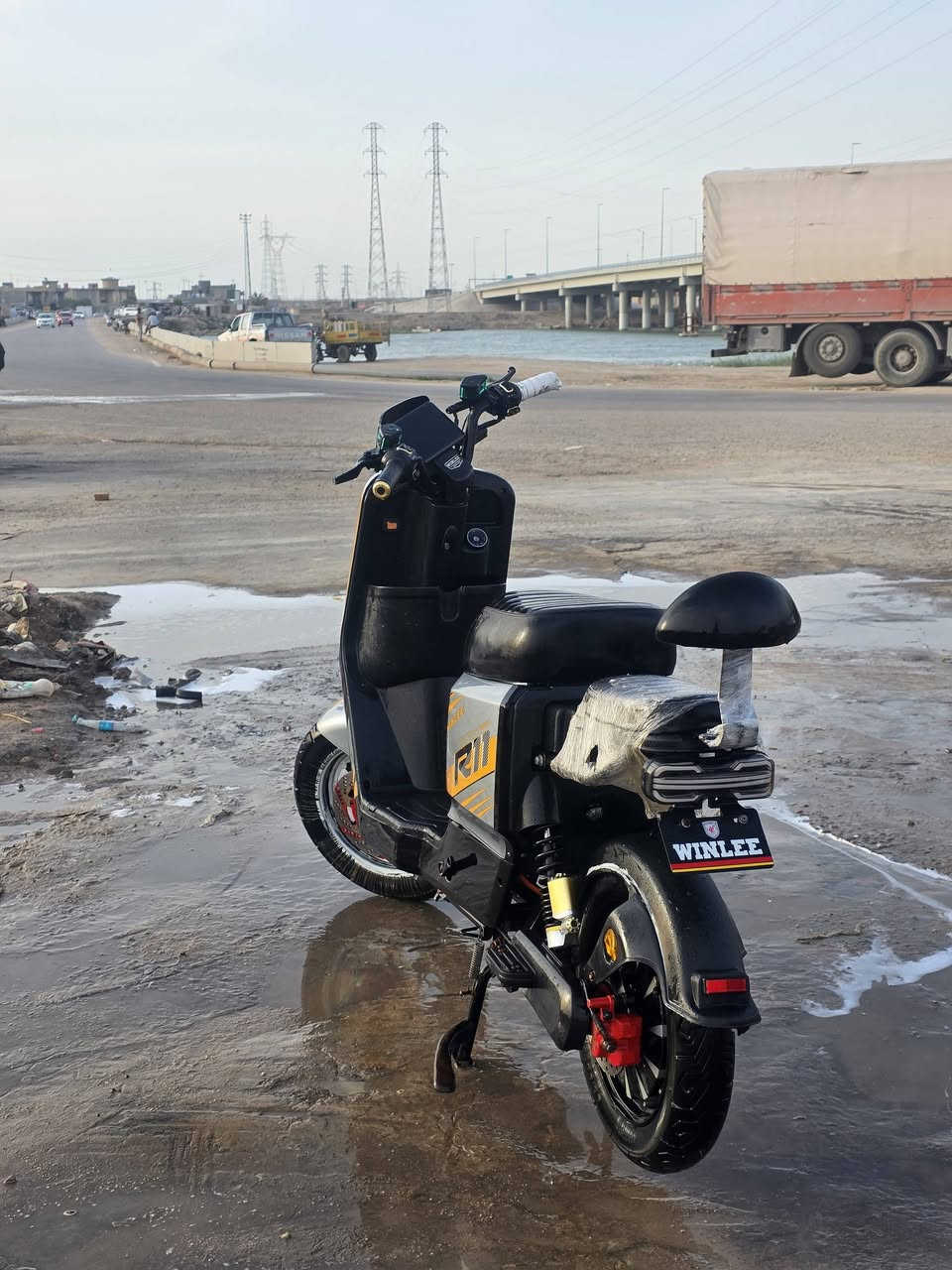 ار 11 بعدهي جديده للبيع 
570  القرنه بني منصور


**إذا كنت صاحب هذا الإعلان وتريد حذفه لأي سبب، رجاءا أرسل رسالة إلى الدعم الفني**