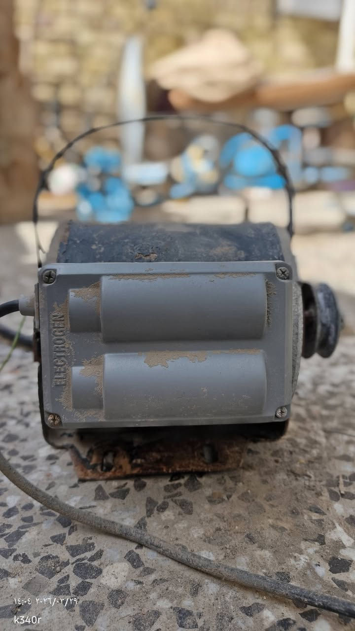 ماطور مبرده ايراني اصلي برفاب
مستخدم موسم واحد ***********
 شغال مداخل تصليح شرط الشغل والكفائه العاليه السعر المطلوب 60 الف
