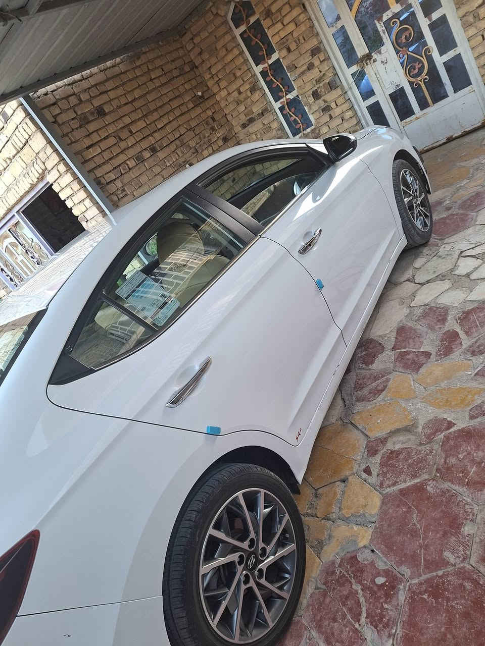 النترا بغداد دولي بسمي مكاني ديوانيه مكفوله كفاله عامه من تبديل وبارد وصبغ ومكينه وحداديه عالشركه فقط ذني دحجات ٢
***********
