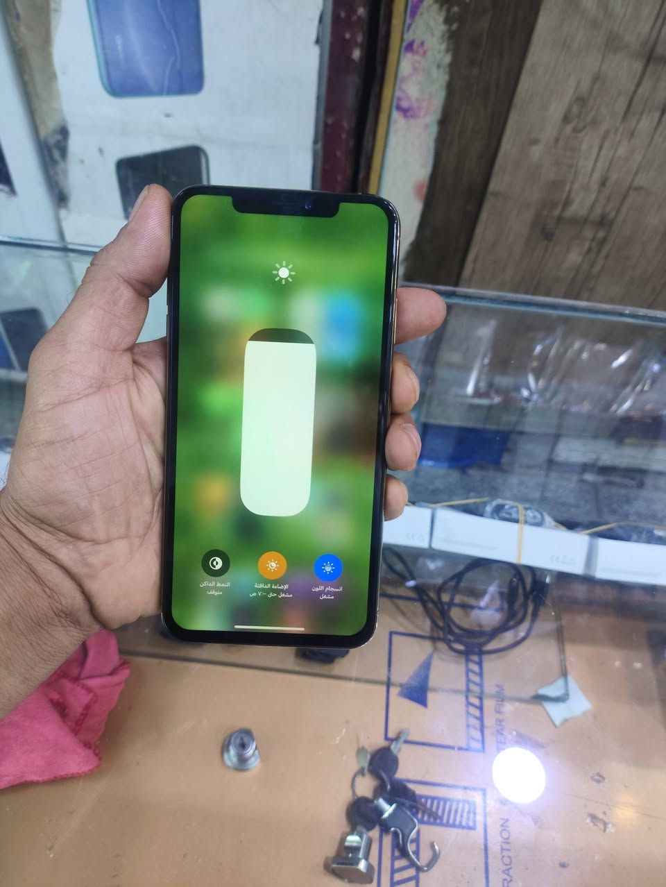اكس ماكس ذاكره 512 بطاريه 100 جهاز نضيف سعره 225 رقم ***********
