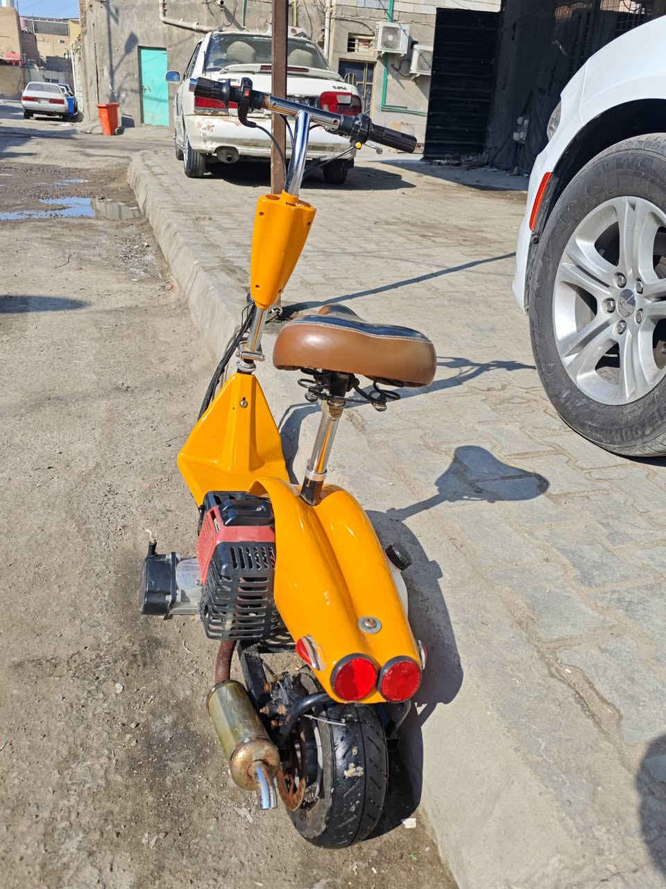 السلام عليكم دراجه بانزين نادره محرك مال منشار مكينه بلجيس شغاله كزوز رياضي شغاله  فقط تاير نازل سعره 150 مكانه بصره المعقل رقم الهاتف ***********
