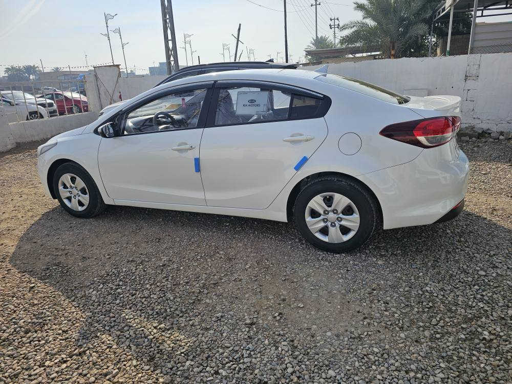 سيراتو 2017 مكفوله كفاله عامه ماشيه 100 الف رقم السليماني سنويه جديد المكان واسط الصويره )(***********)(***********
