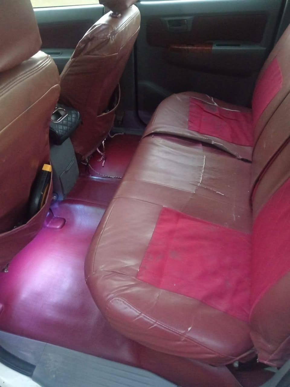 بيكم 2011 كويتي سياره مكفوله شاصي (19) سياره باسمي شوكت مايعجبه احوله سياره حلوه وعلئ يدي مانقصه اي شي تبريد ثلج تدفئه وجاهزه ماتصرف عليه لوالف مكانه الرمادي جزيرة الخالدية / السياره عارضه (175) ورقه وبيه مجال للشراي بيه خير ويدلل.... ***********
