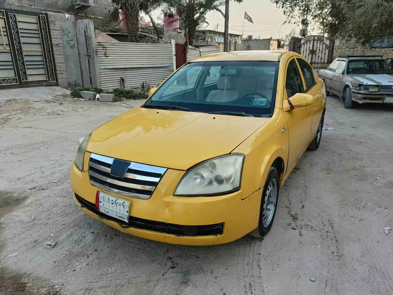 2013 شيري اي 5A للبيع اتصل ***********
