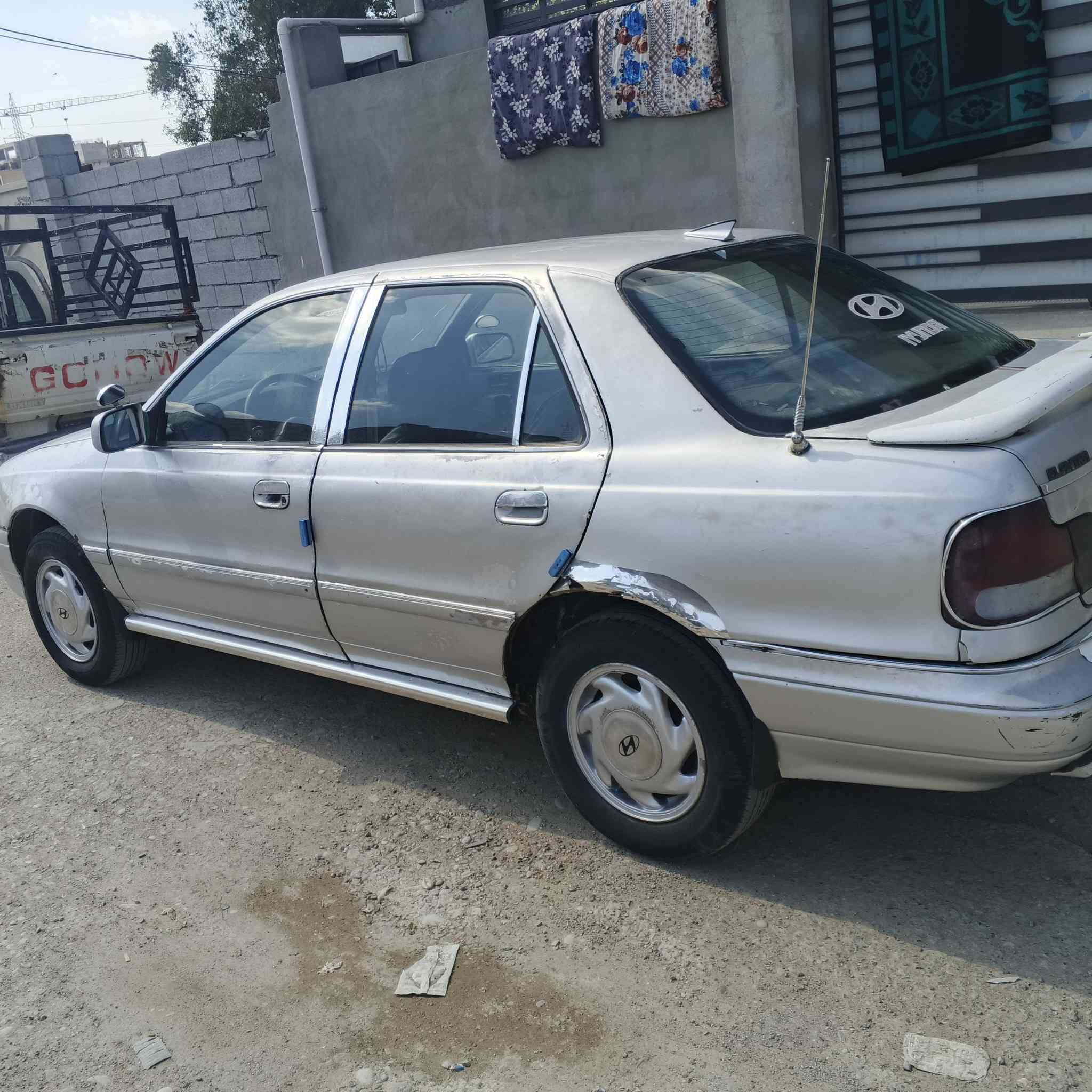 السلام عليكم سياره النترا دمعه كير الثالث اي فلت محرك خير من الله سياره رقم نكليزي بسمي سياره حلوه تخم تاير جديد صدر حلو موديل 94 رقم***********
***********
 السعر 28
