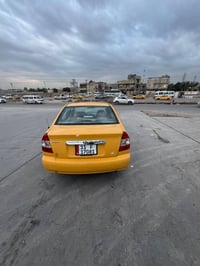 ڤيرنا 2014 للبيع سياره جاهزه مجهزه للشغل  السياره بيها بنيد مبدل وقطعت...