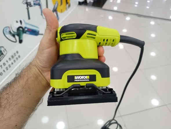 كود 64839
جهاز رجاجة سنفرة مربع ماركة وركس اخضر موديل WU646P قدرة ماطور 240 وات جديد لوك 
سعر: 25 الف 

للاستفسار راسلنا على ماسنجر أو واتس اب 
***********
***********
