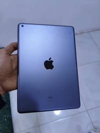 آيباد ٨ • ٣٢ • مبدل كلاس