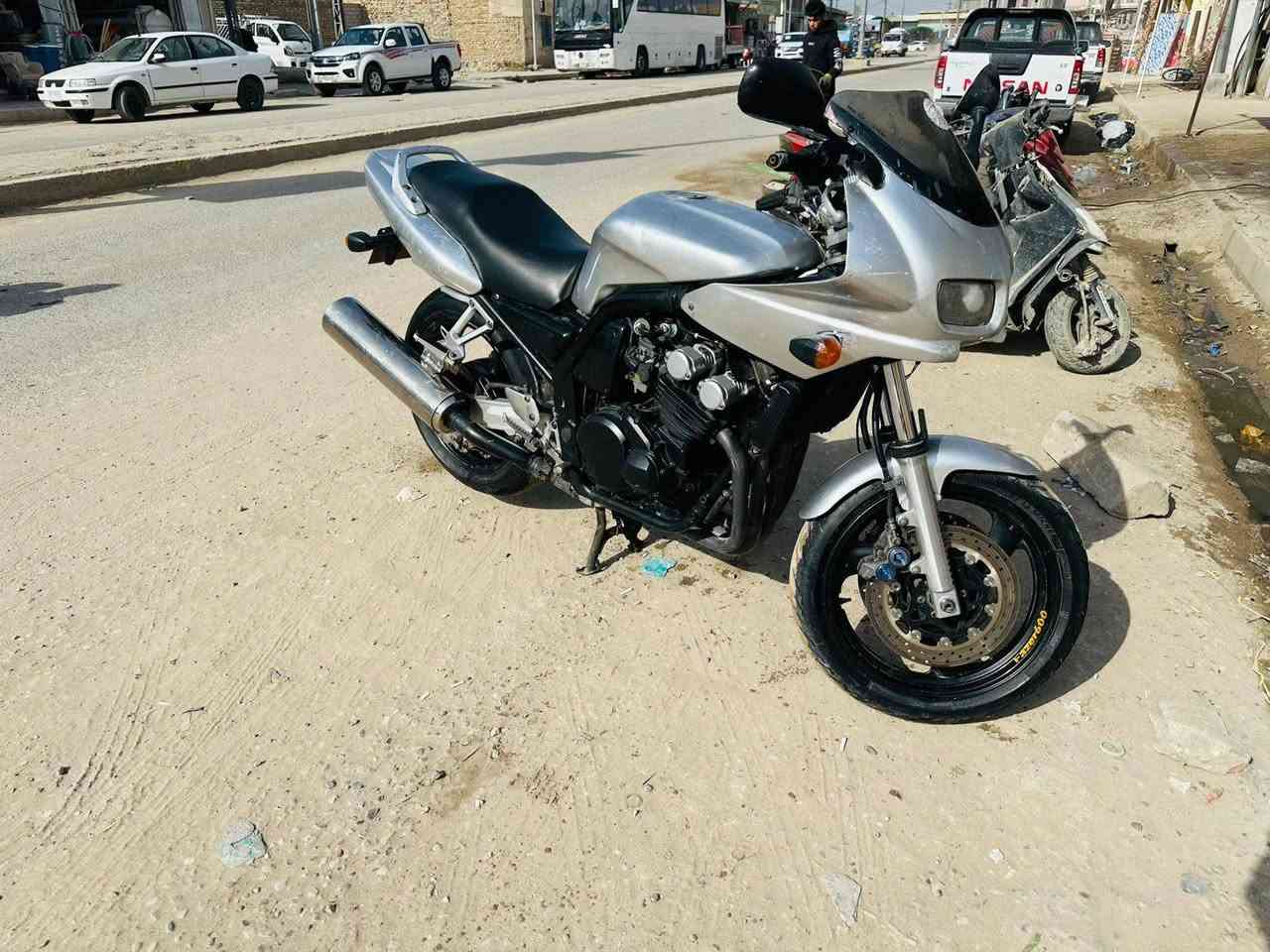 سلام عليكم شباب دراجه ياماهه 6000كير مكينه كفاله عامه كهربايات كله شغله مكاني دوانيه اي ستفسار اتصل عله رقم ‏‪***********‬‏
