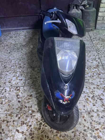 سلام عليكم 
 بريز للبيع
 مكينه خرسه
 فشكه صلانصه مطاكه
 كهربائيات كله شغاله
سعر 450 وبيه مجال 
حي اور
***********
